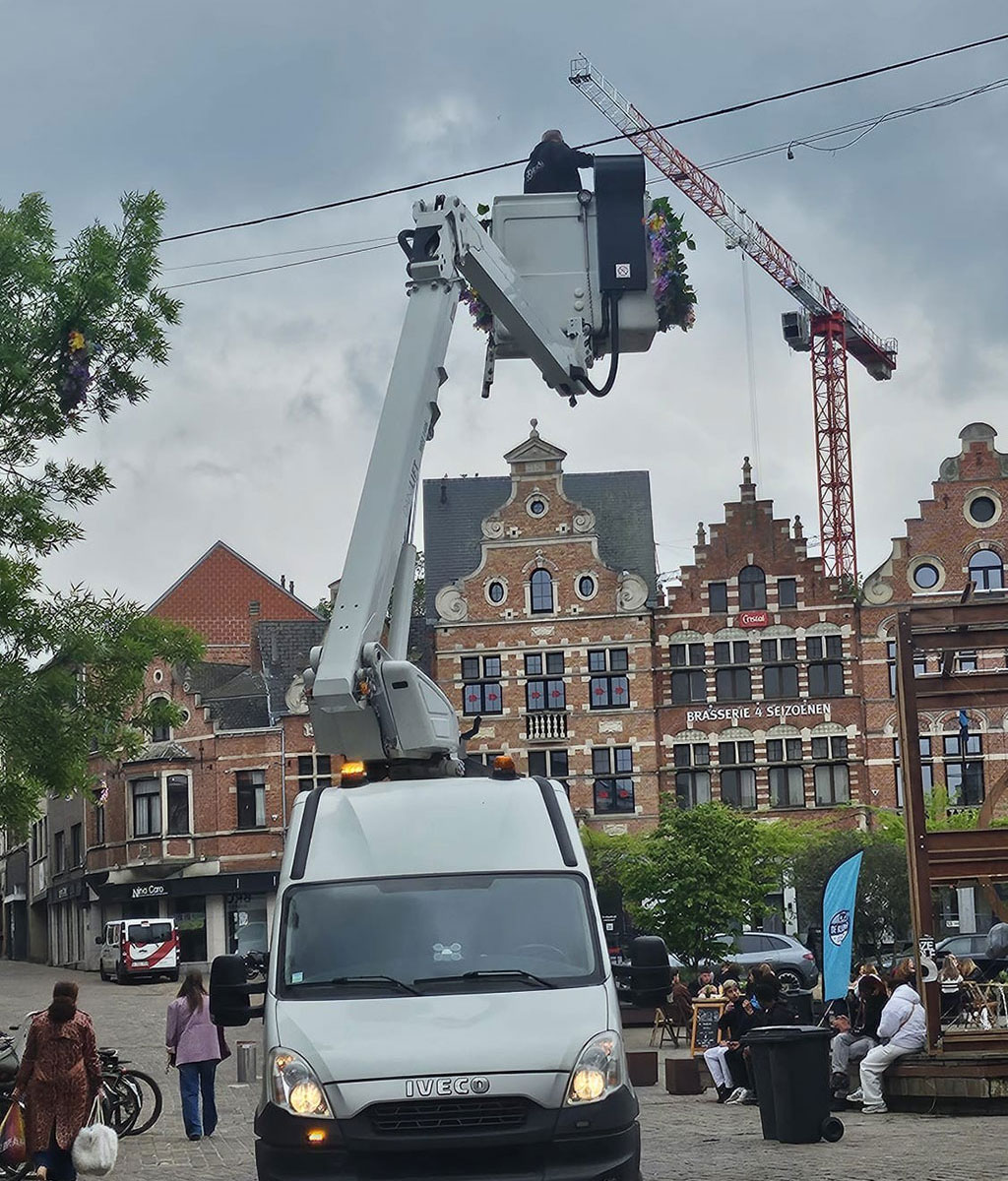 Hoogtewerkers verhuur - Ewal